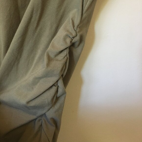 Paisley Sky Olive Green Cotton Maternity Tee - Picture 6 of 15